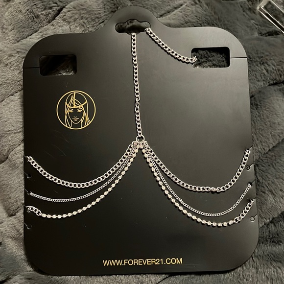 Silver chain headpiece jewelry - Picture 1 of 3